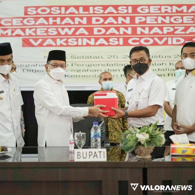 Darul Siska Bantu 1000 Dosis Vaksin Tambahan untuk Solok Selatan