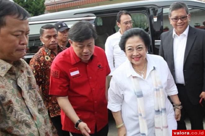 Pascainsiden Pembakaran Bendera PDI Perjuangan: Megawati Perintahkan Tempuh Jalan Hukum,...