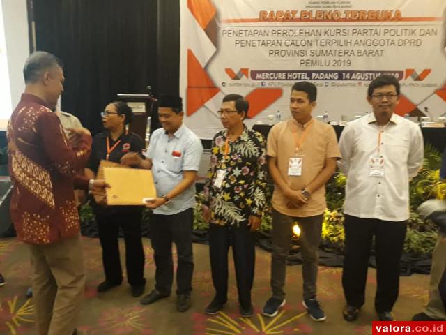 KPU Sumbar Tetapkan 65 Caleg Terpilih Tingkat Provinsi Hasil Pemilu 2019