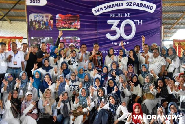 Reuni Angkatan 92 IKA SMANLI Padang, Hendri Septa; Momentum Membangun Networking