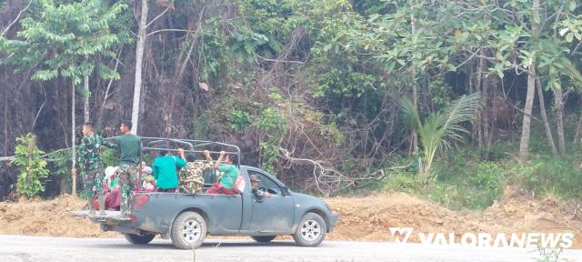 Kendaraan Operasional TMMD 116 Mentawai jadi Sarana Transportasi Warga Dusun Berkat
