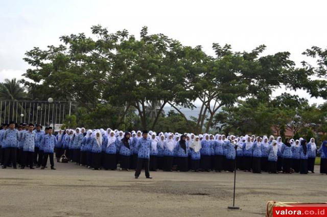 397 PNS Terima SK Kenaikan Pangkat