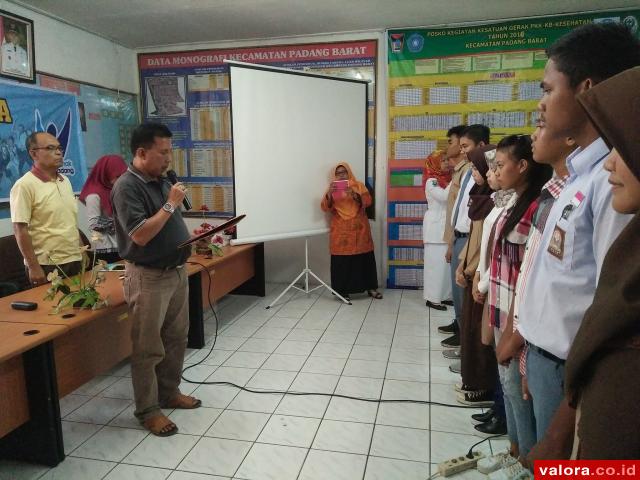 Camat Padang Barat Kukuhkan Forum Anak Kecamatan