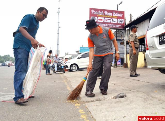 Sampah, Riol dan Anak Kos Dikeluhkan Warga di Jumling