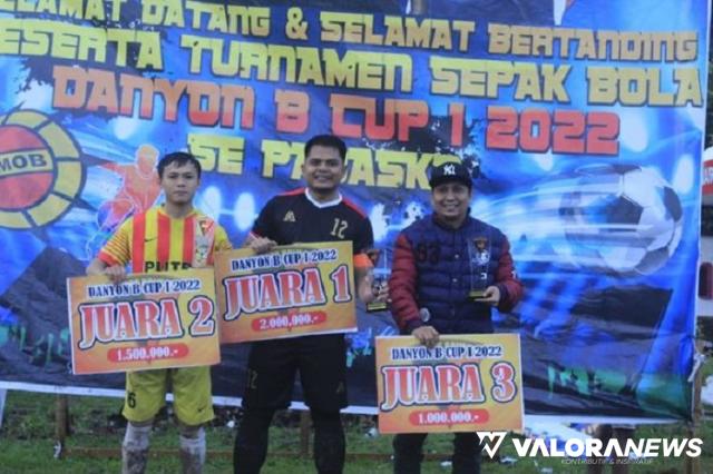 Gumarang FC Juara Turnamen Sepakbola Danyon B Cup I