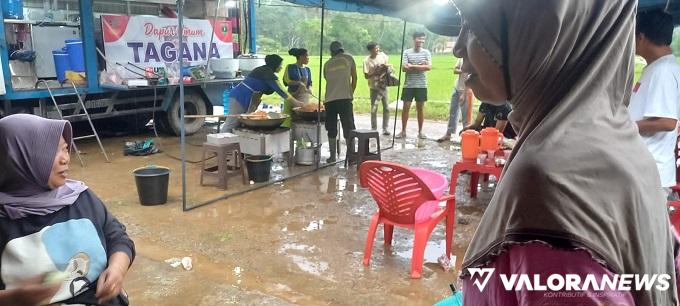 3 Dapur Umum Didirikan Pemprov Sumbar di Barung Barung Belantai, 400 Nasi Bungkus...