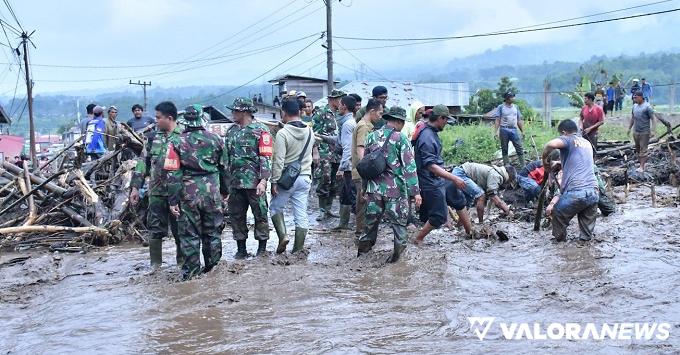3 Rumah Hanyut Akibat Banjir Lahar Dingin Gunung Marapi di Nagari Bukik Batabuah