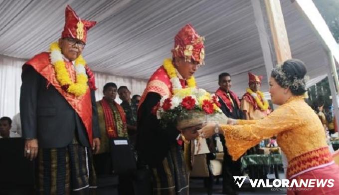 40 Ribu Pengunjung Saksikan Pawai Festival Buah dan Bunga Tanah Karo, Ini Kata Gubernur...
