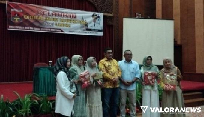 45 Pelaku UMKM Bukittinggi Dilatih Digital Marketing