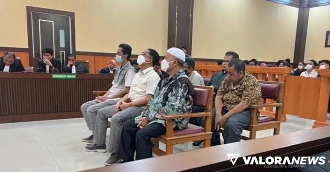 7 Terdakwa Dugaan Korupsi Pembangunan RSUD Pasbar Divonis Bersalah, Jaksa Nyatakan...