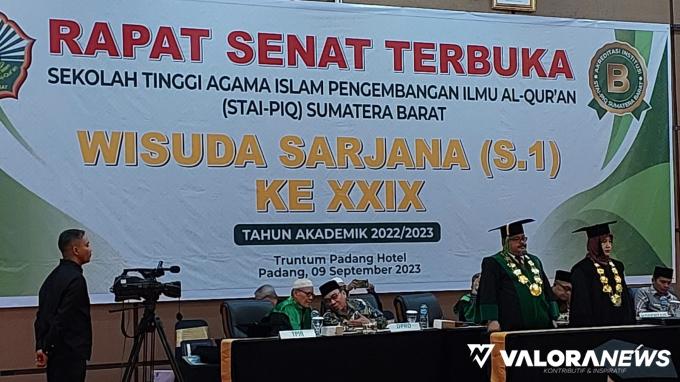 90 Mahasiswa STAI PIQ Sumatera Barat Diwisuda, Maigus Nasir: Bersyukur dan Lakukan...