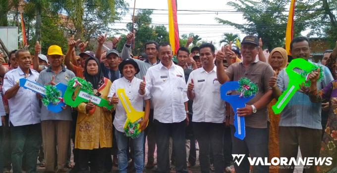 ALSINTAN: 121 Kelompok Tani Dapat Bantuan di Pessel