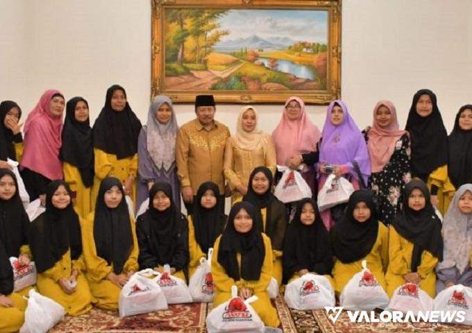 Anak Yatim Dapat Hadiah dari Andri Warman