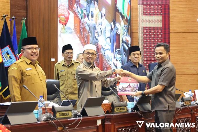 Angka Kemiskinan jadi Sorotan di Pandangan Umum Fraksi Terhadap Ranperda APBD Sumbar 2024