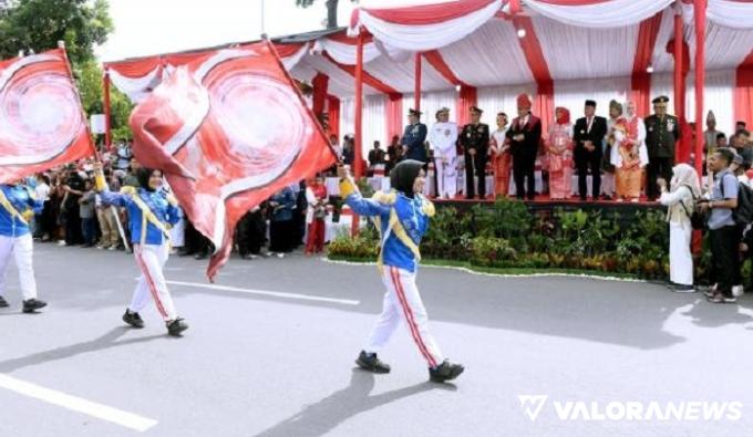 Atraksi Marching Band, Pertunjukan Bela Diri hingga Pantun Humor dari MC Warnai Pawai...