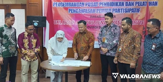 Bawaslu Sumbar Gendeng FISIP Unand Luncurkan Pusat Pendidikan dan Pengawasan Pemilu...