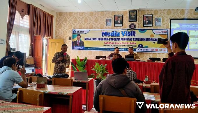 BBPMP Sumbar Gelar Sosialisasi Program Prioritas Kemendikbudtstek di Bukittinggi, Ini...