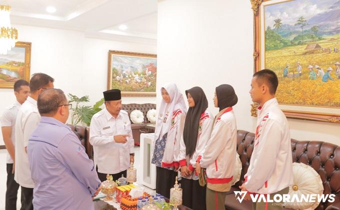 Bupati Agam Lepas Empat Siswa Agam jadi Paskibraka Provinsi