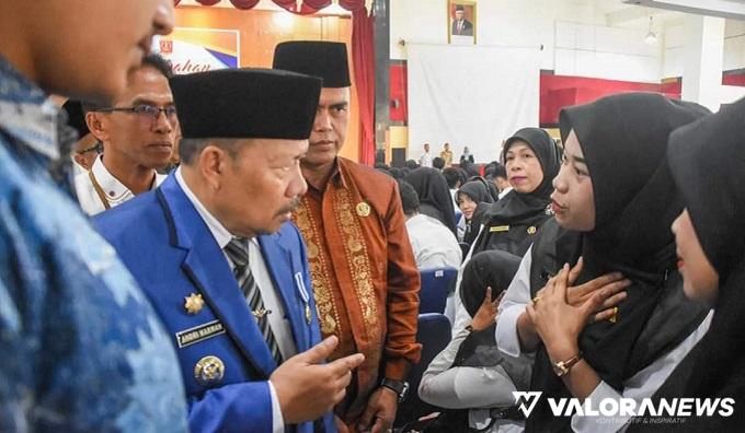 Bupati Agam Serahkan SK Pengangkatan 649 PPPK Agam Tahap II Formasi Tahun 2023