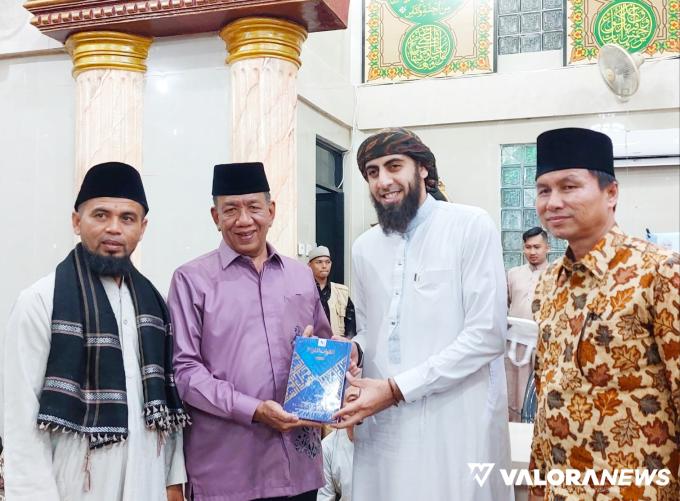 BUPATI PESSEL Hadiri Tabliq Akbar Syekh Annas Jaber di Siguntur