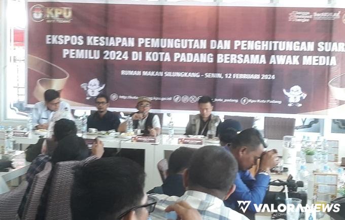Distribusi Logistik Pemilu 2024, KPU Padang Targetkan Tuntas H-1 Pencoblosan pada 2.681...
