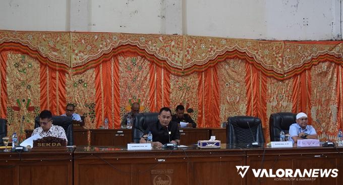 DPRD Pasbar Gelar Rapat Paripurna dengan Agenda Nota Pengantar 2 Buah Ranperda