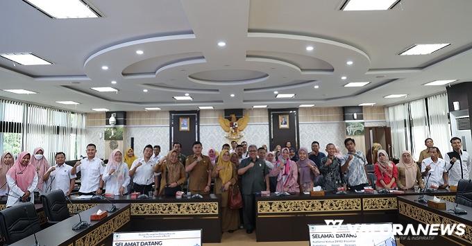 Forum Honorer Kategori 2 Minta DPRD Sumbar Perjuangkan Kepastian masih Bisa Bekerja di...