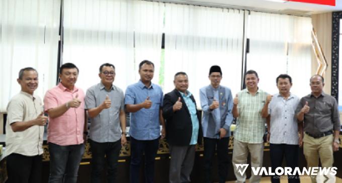 Komisi C DPRD Kabupaten Toba Pelajari Pengelolaan Administrasi Keuangan di DPRD Sumbar