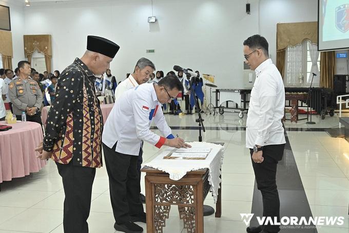 Mahyeldi Apresiasi 237 Beasiswa yang Disiapkan Pengurus FYBI Sumbar