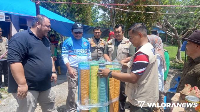 Martias Wanto Antarkan Bantuan Tahap II dari Pemko Bukittinggi