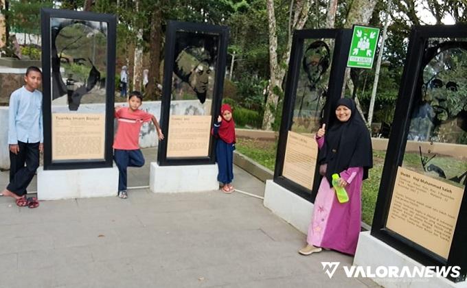 Objek Wisata Berbayar di Bukittinggi Dikunjungi Lebih 1 Juta Wisatawan Sepanjang Tahun...