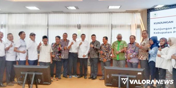 Pansus Ranperda Pertanggungjawaban Pelaksanaan APBD Pessel 2022 Pelajari Kiat Pembahasan...