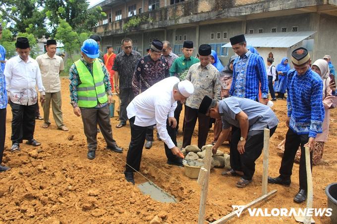 Pemkab Pasbar Bangunkan RKB untuk Ponpes Mu'allimin Muhammadiyah Tamiang