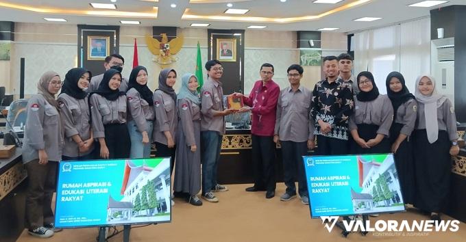 Penggiat PMTN Fakultas Hukum Unand Datangi DPRD Sumbar, Raflis: Tanda Mahasiswa tak...