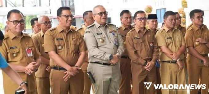 Pjs Wako Bukittinggi Bersama Kasatpol PP dan Kabag Pemerintahan Ikuti Rakor dengan...