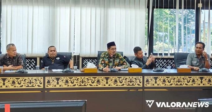 Raflis Bagikan Kiat Sukses Memimpin di Sekretariat DPRD Sumatera Barat