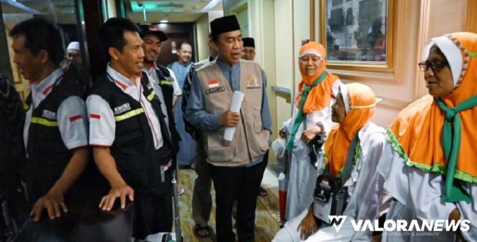 Rekomendasi Timwas Haji DPR, Satu Kamar untuk 3 Jemaah Haji