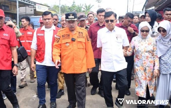 Sapa Relawan PMI di Lokasi Banjir Lahar Dingin Bukit Batabuah, Jusuf Kalla Sampaikan...