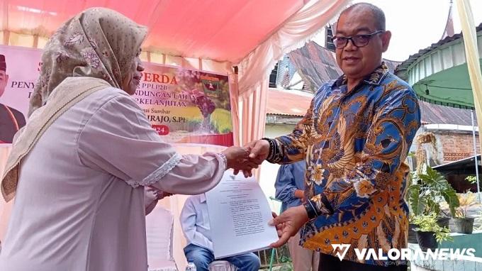 Sosialisasi Perda No 4 Tahun 2020, Nurkhalis Ajak Petani Parit Rantang Gunakan Pupuk...