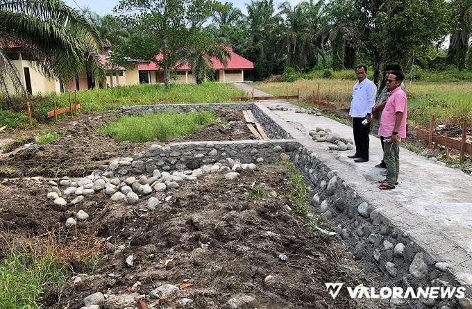 Tokoh Masyarakat Tiku Dukung Pembangunan Dua RKB untuk SMPN 3 Tanjung Mutiara