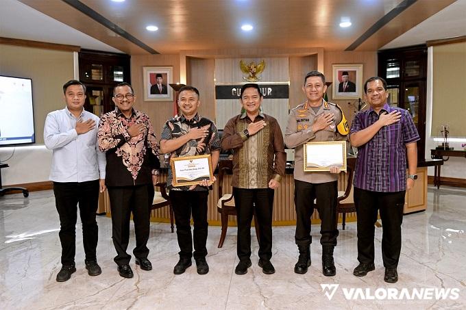 Ungkap Kasus Menonjol, Gubernur Sumut Beri Penghargaan Kapolrestabes Medan dan Kasat...