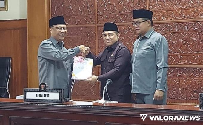 Wawako Bukittinggi Sampaikan Nota Pengantar KUA PPAS 2025 dan Perubahan KUA PPAS 2024,...