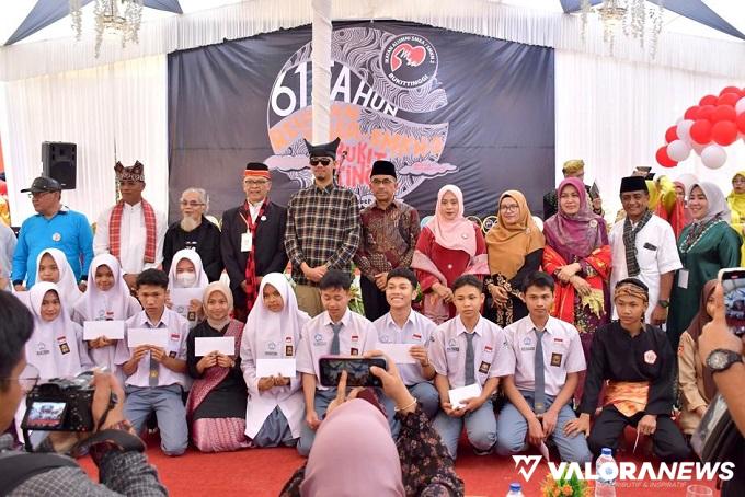 Yenita Andri Warman Ajak Alumni Ikut Bangun dan Majukan Almamater SMKN 2 Bukittinggi