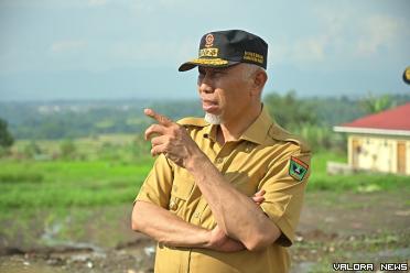 Gubernur Sumatera Barat, Mahyeldi.