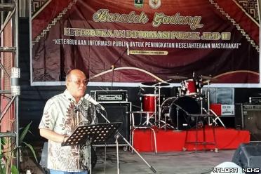 Ketua DPRD Sumbar, Supardi membuka kegiatan Baralek Gadang...