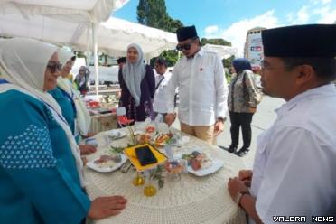 Wako Bukittinggi, Erman Safar meninjau  Lomba Cipta B2SA...