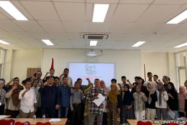 Koalisi masyarakat sipil Sumatera Barat yang terdiri dari...