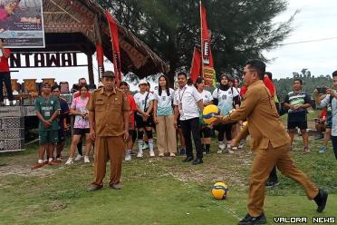 Sekda Kabupaten Kepulauan Mentawai, Martinus Dahlan...