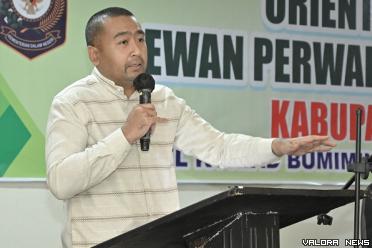 Plt Gubernur Sumbar, Audy Joinaldy berikan arahan pada...