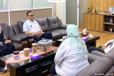 Pjs. Wako Bukittinggi, Hani Syopiar Rustam dialog dengan...